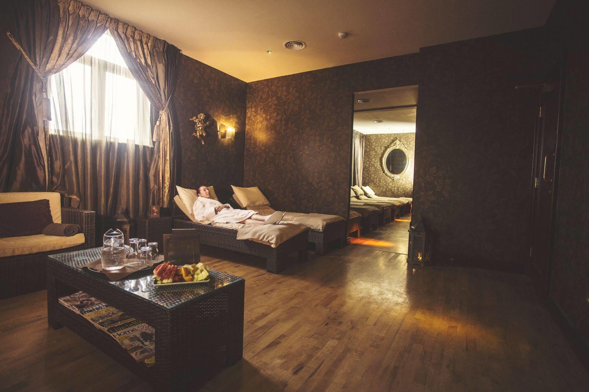 Canal Court Newry Buitenkant foto